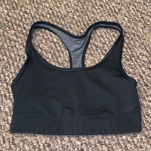 Unpadded reversible sports bra